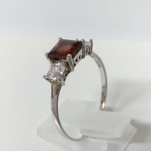 Natural Garnet Sterling Silver 3 Stone Ring